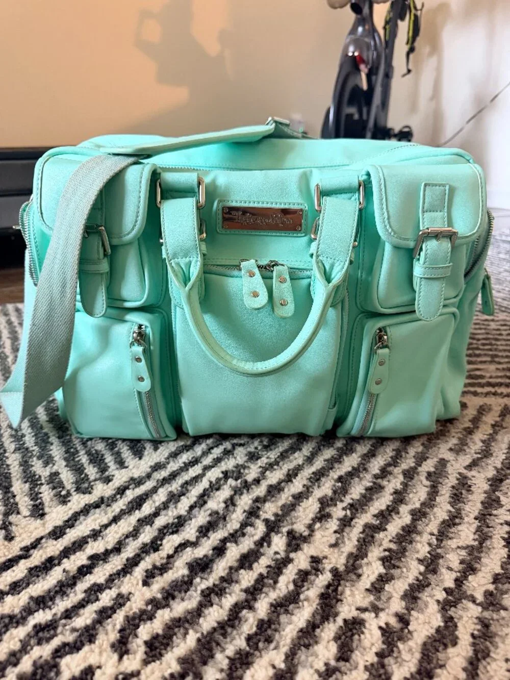 House of Flynn | Blue Mint Evermore Camera Bag | Photographer Tote w/ Dividers